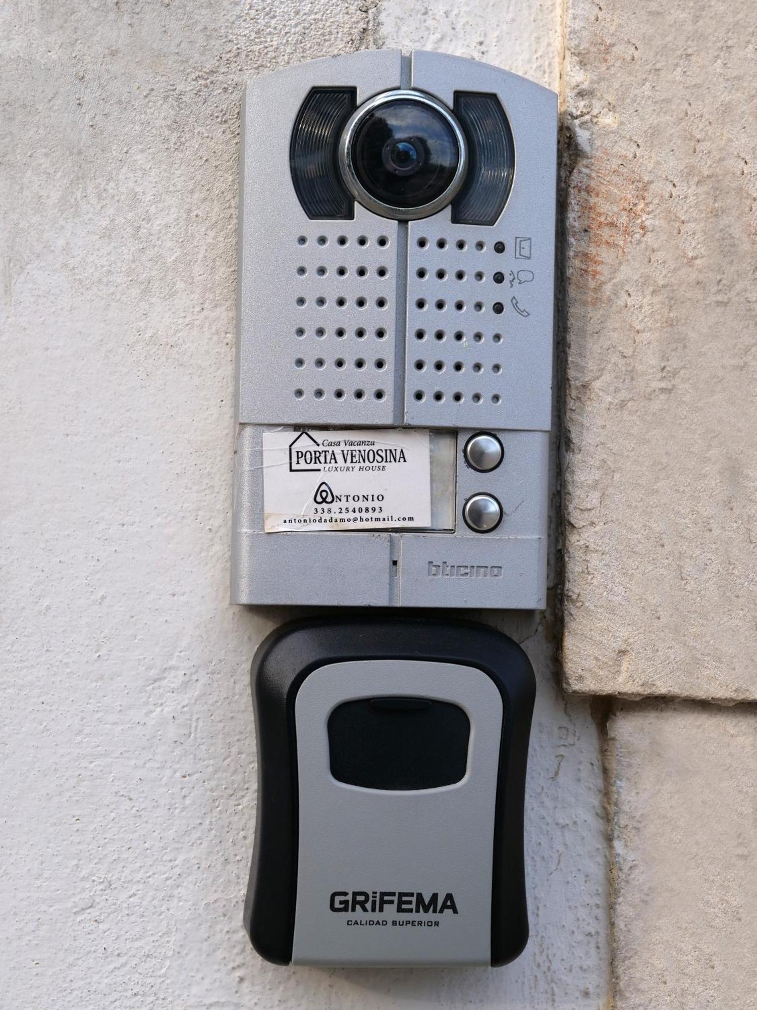 Porta Venosina Luxury House - Wifi E Netflix Gratis Lägenhet Melfi Exteriör bild